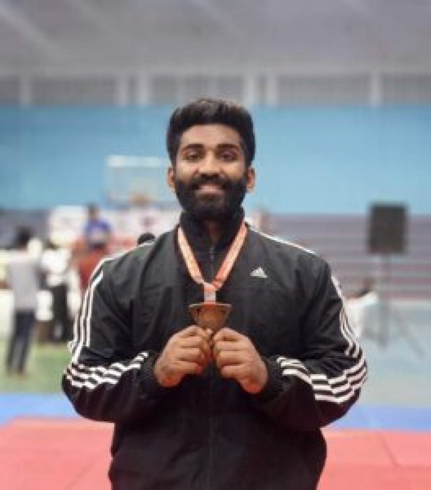 ഹരിഷ് വിജയന് ജന്മനാടിന്റെ     സ്വീകരണം വെള്ളിയാഴ്ച
