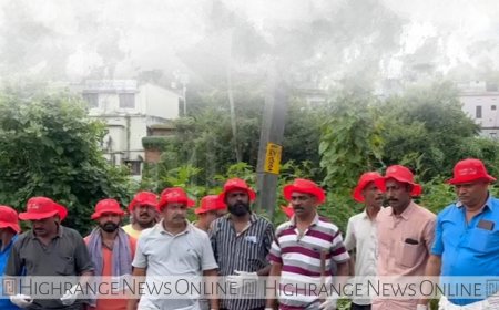കട്ടപ്പന നഗരം ശുചീകരിച്ച് സിപിഎം പ്രവര്‍ത്തകര്‍