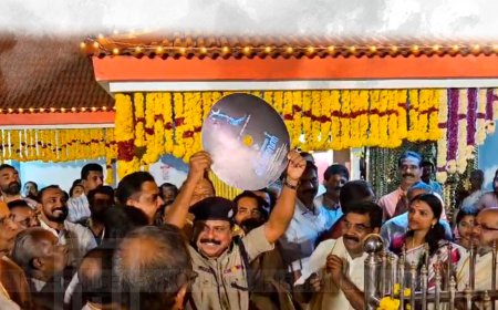 മൃത്യുഞ്ജയ മഹാദേവന്‍ ഭക്തിഗാന ആല്‍ബം പ്രകാശനം ചെയ്തു