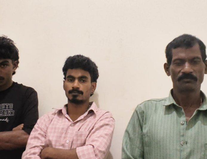 ബീഹാറിൽ അധ്യാപകൻ: കേരളത്തിൽ കഞ്ചാവ് വിൽപ്പന: 30 ഗ്രാം കഞ്ചാവുമായി രാജാക്കാട് സ്വദേശി പിടിയിൽ 