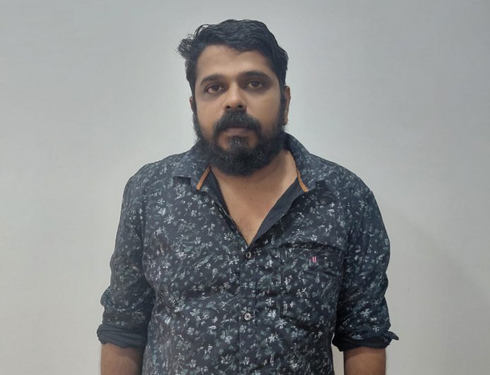 പഴയകൊച്ചറ ശ്രീ ധർമശാസ്താ ക്ഷേത്രത്തിൽനിന്ന് സ്വർണം മോഷ്ടിച്ച പൂജാരി അറസ്റ്റിൽ