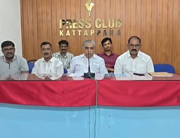 സിപിഐ എം ജില്ലാ ഹര്‍ത്താലിന് പിന്തുണ: വ്യാപാരി വ്യവസായി സമിതി 